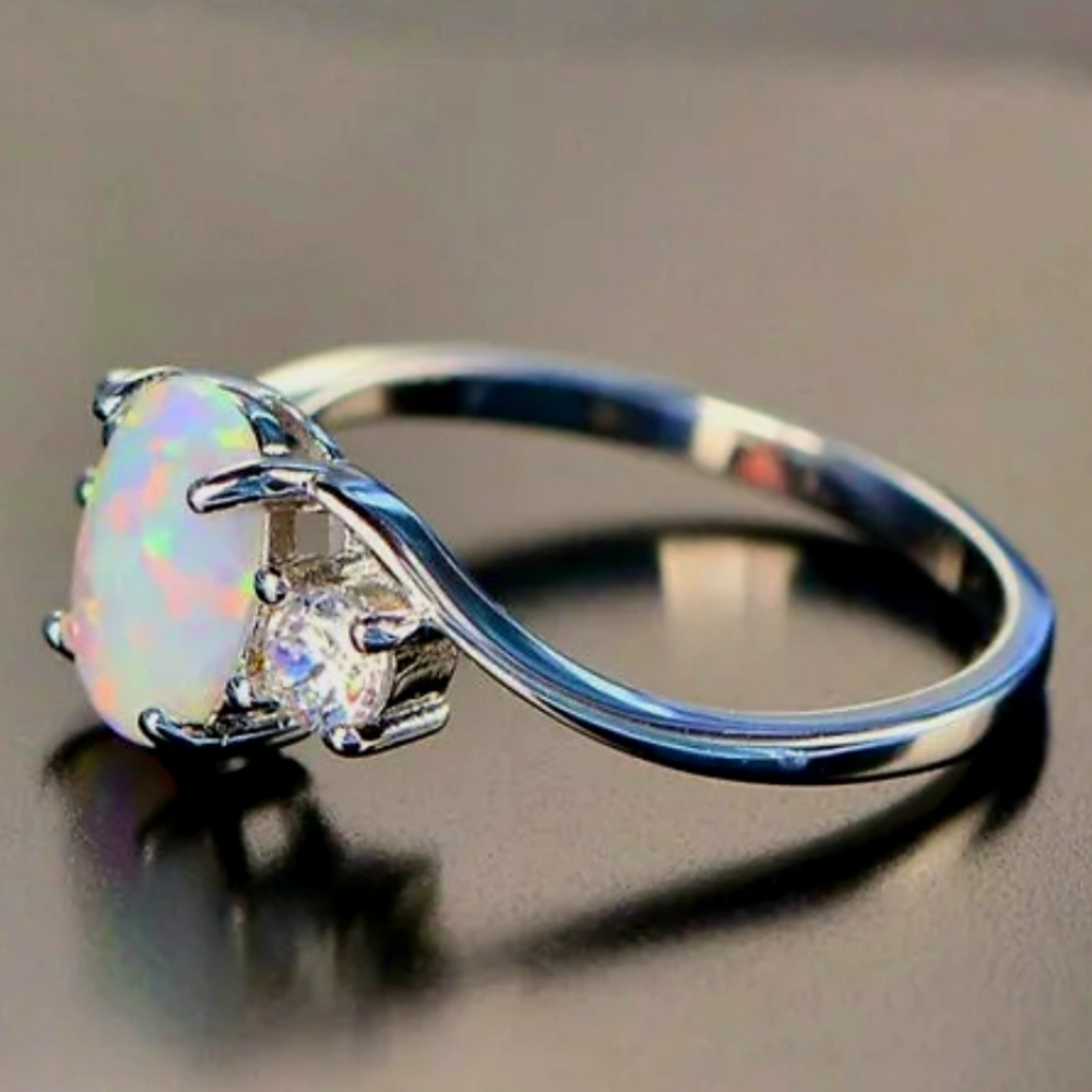 Gorgeous Ring #430 - Picture 3 of 3